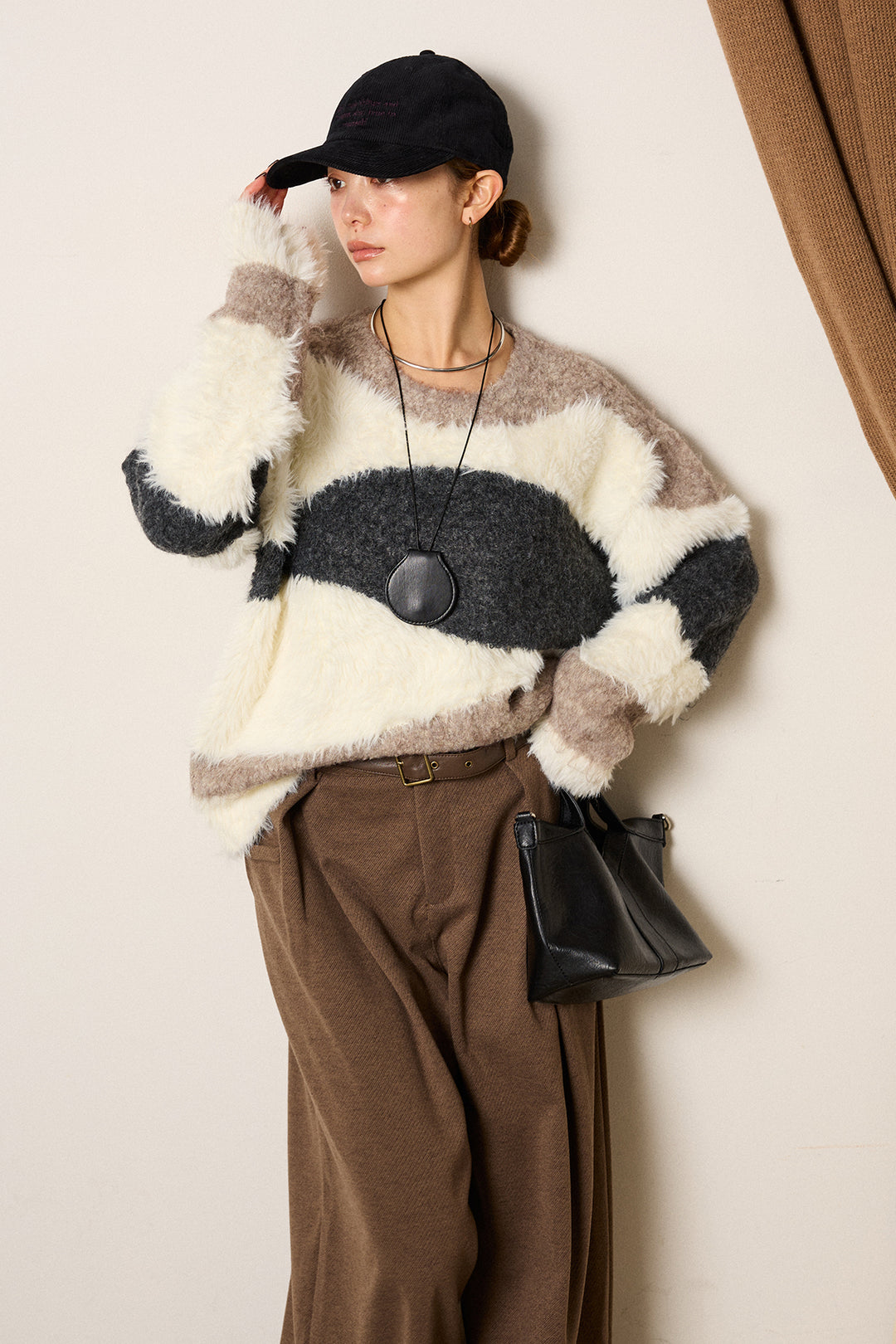 [SET]シャギーウェーブ柄クルーネックニットトップス+細ベルト付き起毛タックワイドパンツ(2set)