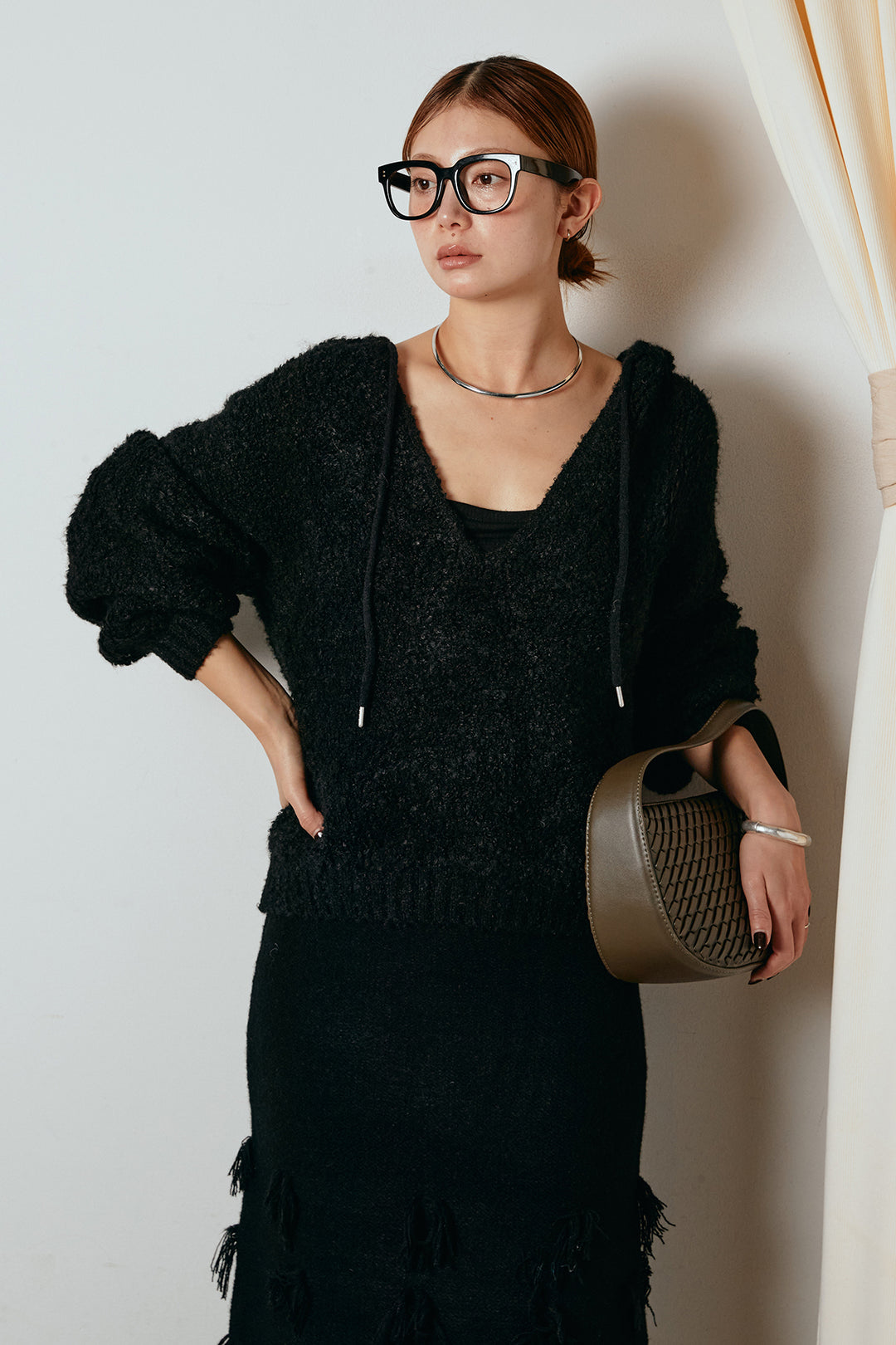 [SET]ブークレキーネックプルオーバー+ポイントフリンジニットナロースカート(2set)