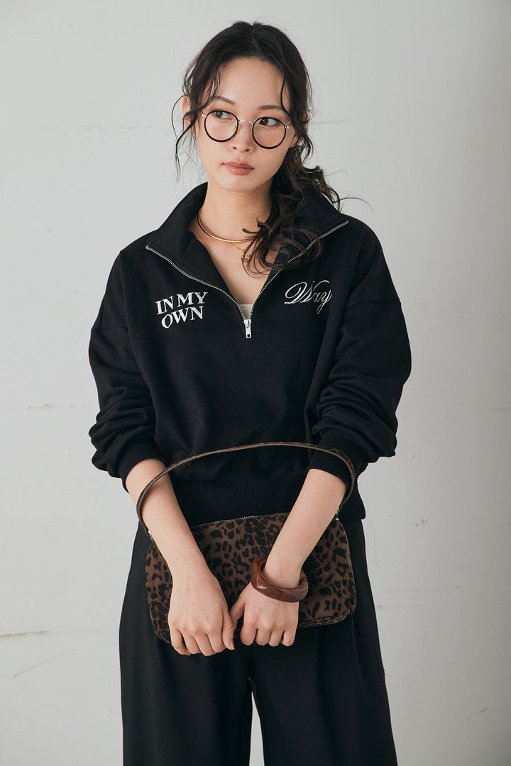 [SET]裏毛ロゴ刺繍ハーフZIPスウェット+斜めボタンタック入りスラックス(2set)