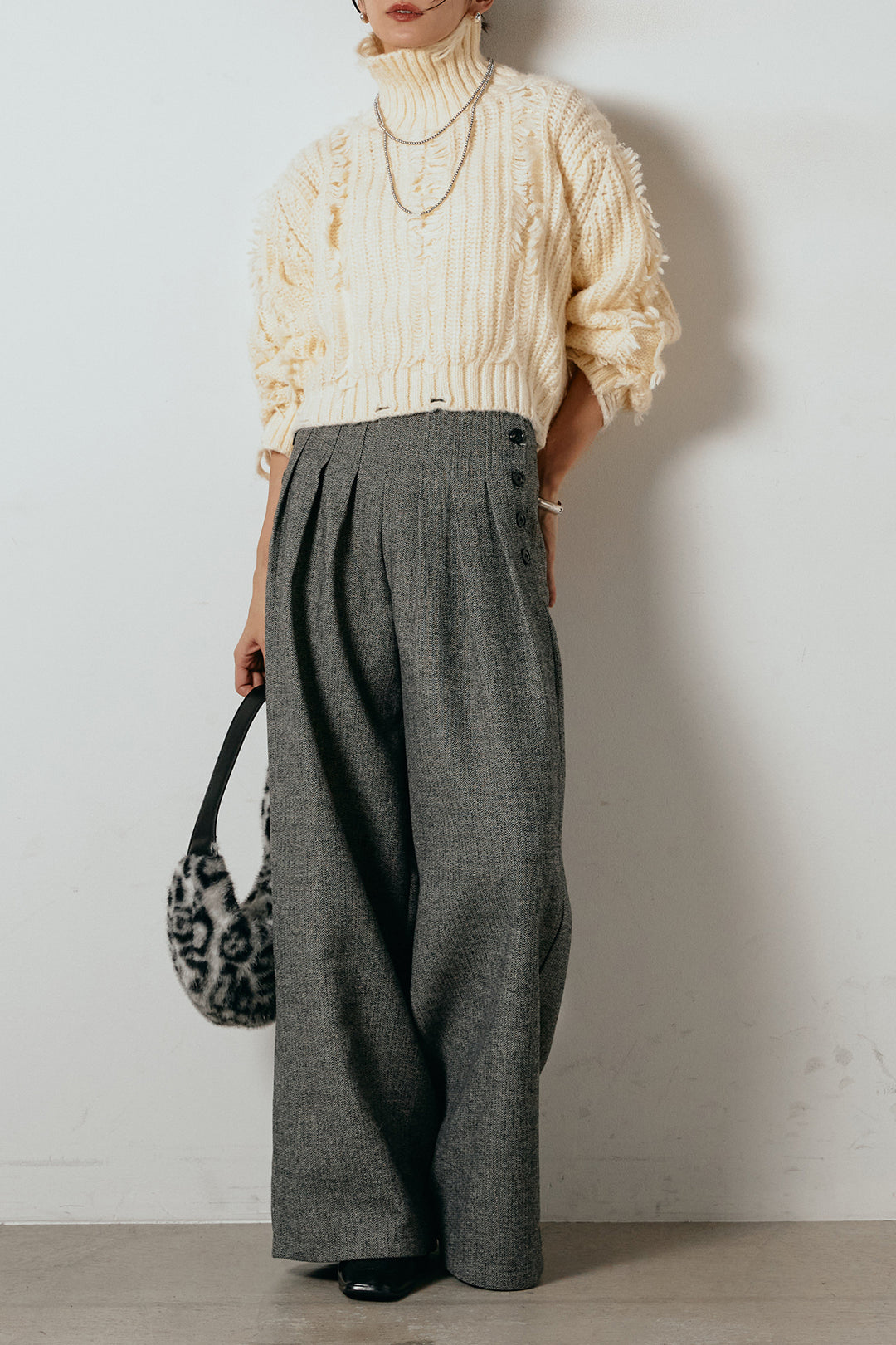 [SET]フリンジタートルショートニット+サイドボタンツイードタックパンツ(2set)