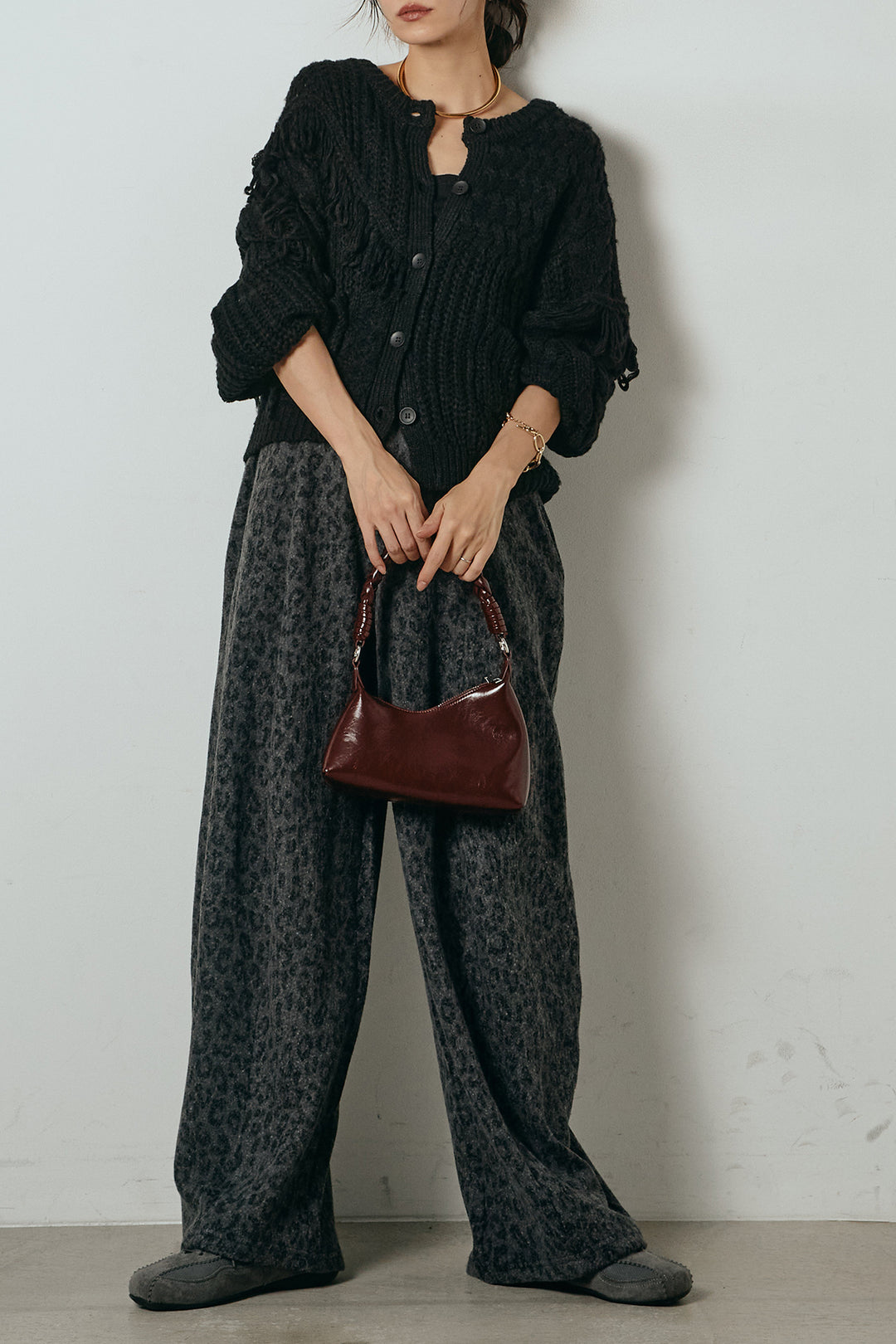 [SET]ランダムフリンジニットカーディガン+リラックスレオパード柄ワイドパンツ(2set)