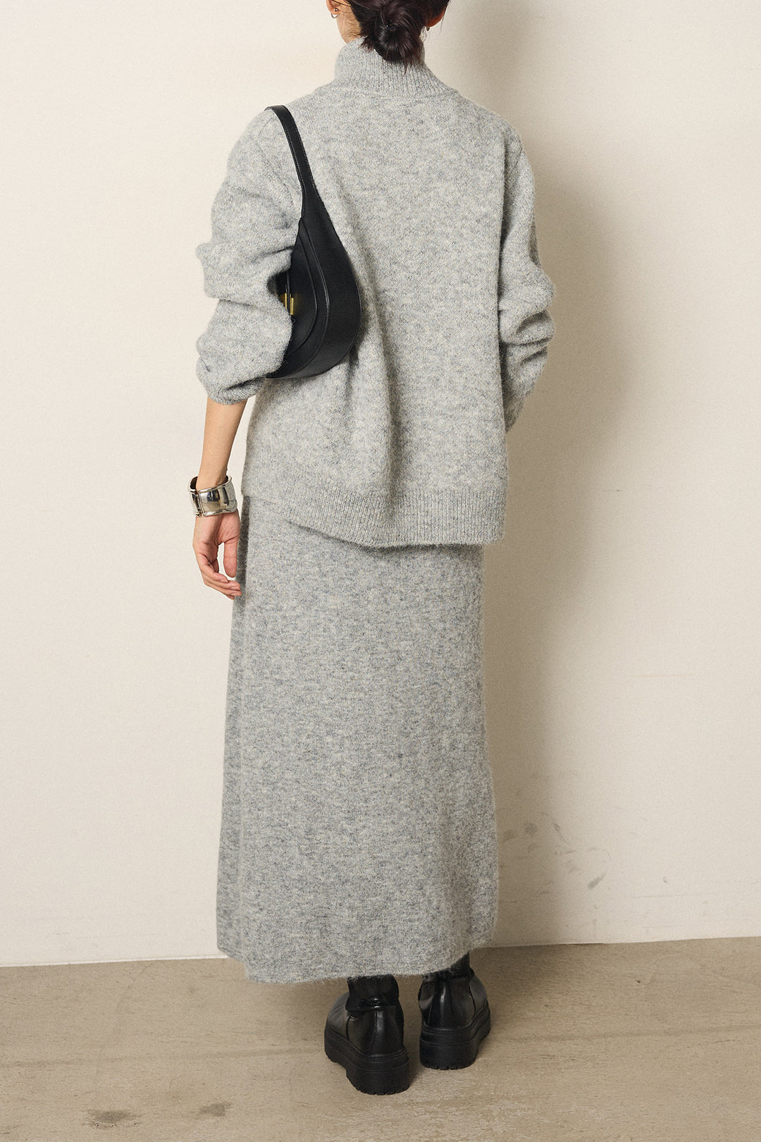 [SET]ハイネックメタルプレートニットスカートSETUP