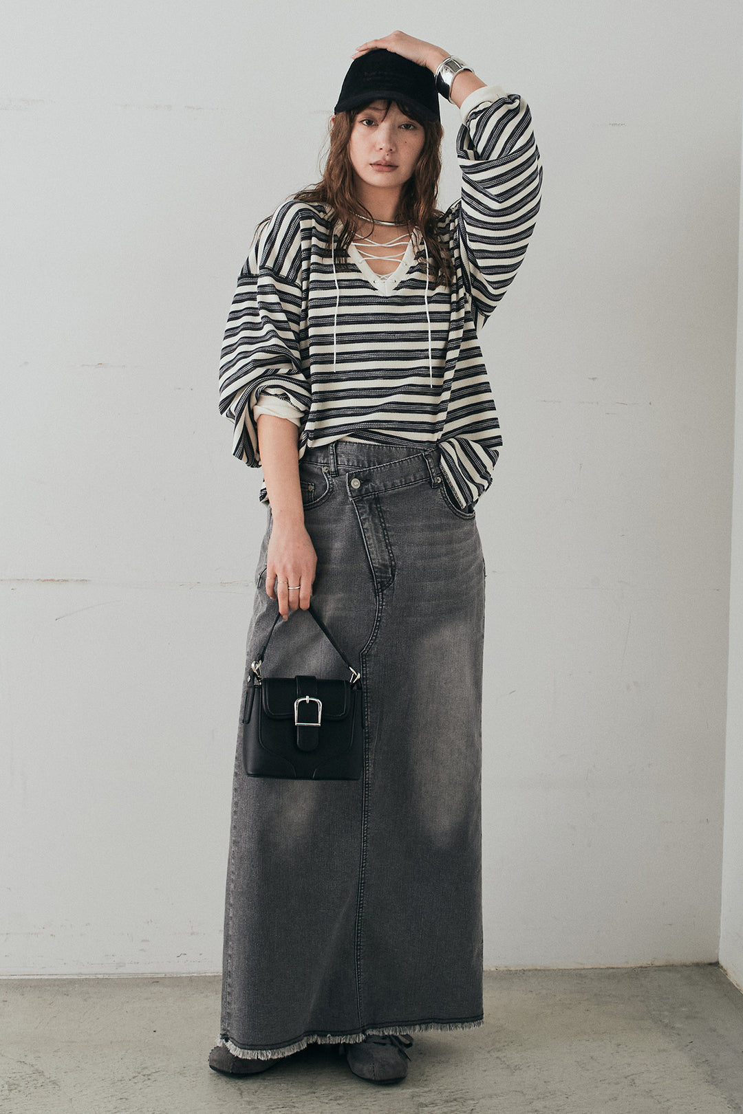 [SET]レースアップワッフルボーダートップス+ウエストクロスデニムタイトスカート(2set)