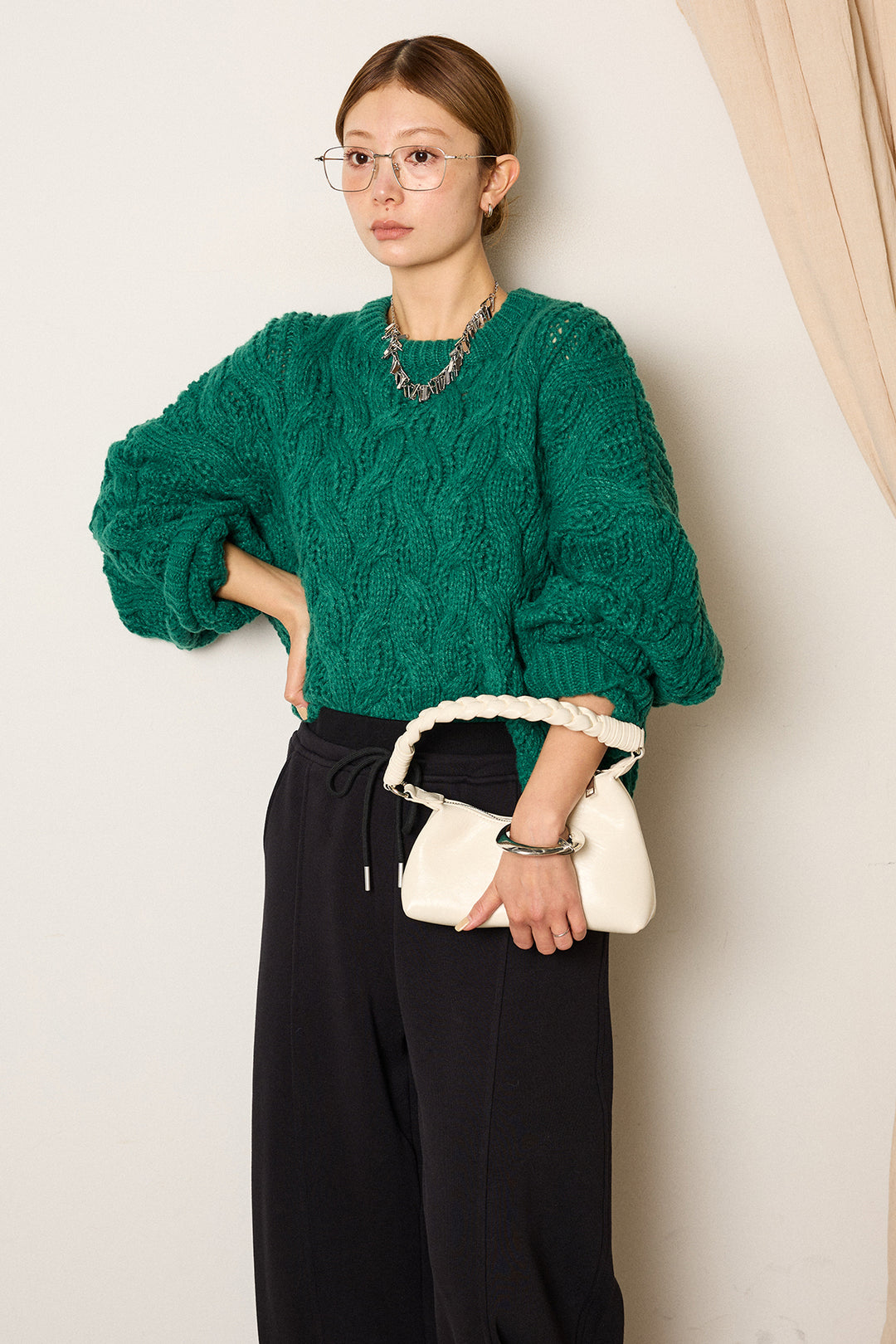 [SET]ケーブルリラックスショートニット+スウェットワイドカーブパンツ(2set)