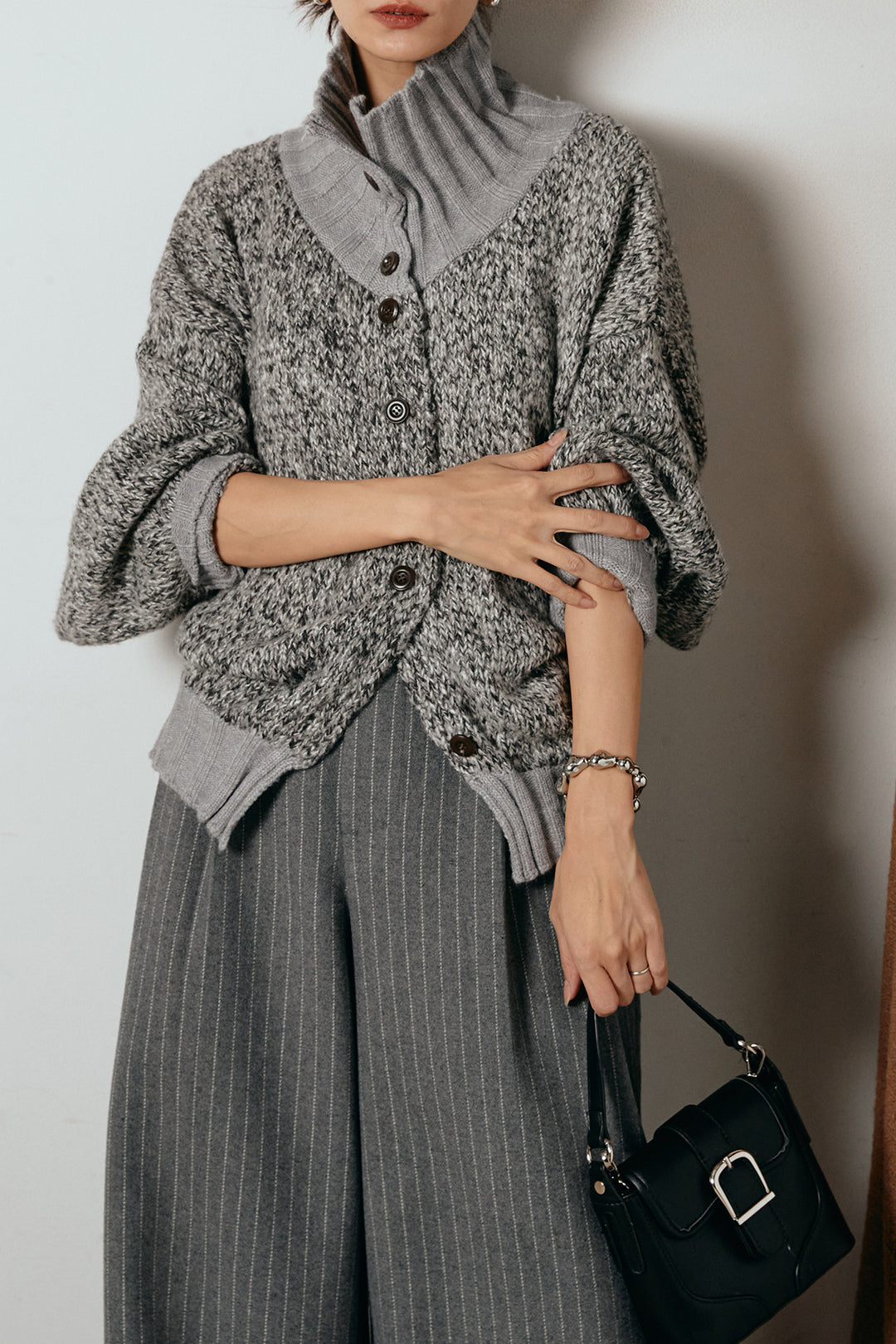 [SET]ハイネックミックスニットカーディガン+ウールライクストライプパンツ(2set)