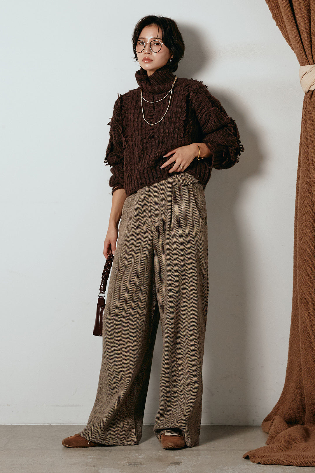 [SET]フリンジタートルショートニット+クラシックヘリンボーンサロペット(2set)