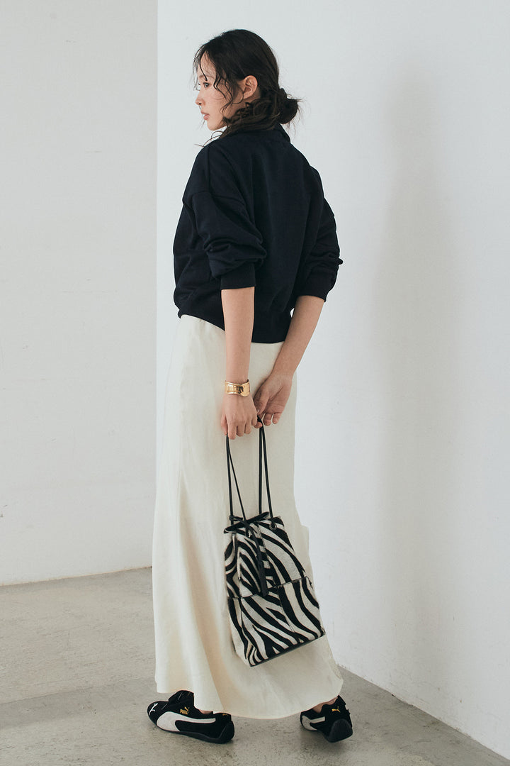 [SET]裏毛ロゴ刺繍ハーフZIPスウェット+刺繍レースデザインサテンスカート(2set)