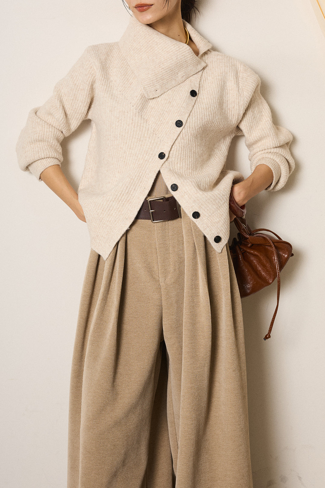 [SET]ボタンデザインネックニットプルオーバー+ベルトループコーデュロイワイドパンツ(2set)