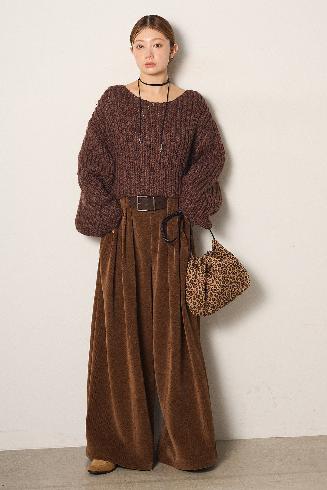 [SET]チャンキースラブニットクロップドプルオーバー+ベルトループコーデュロイワイドパンツ(2set)