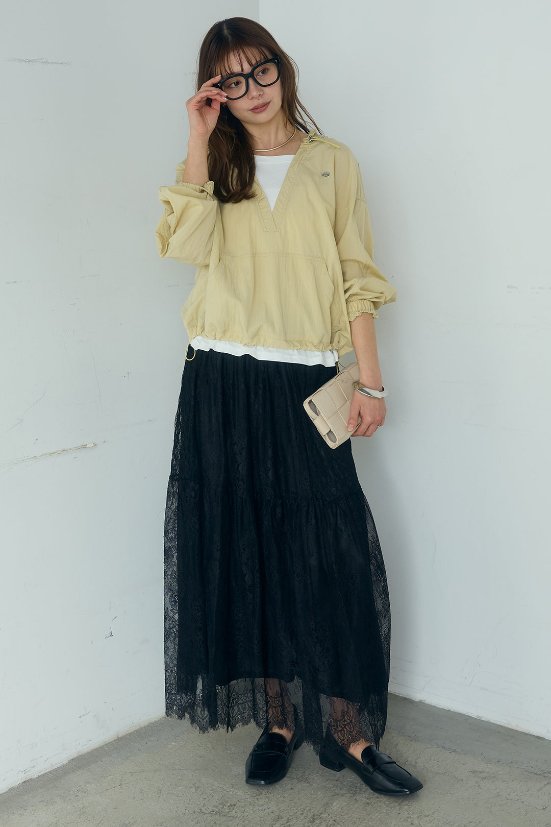 [SET]レイヤードデザインフーディートップス+ひげレース切替ロング丈スカート(2set)