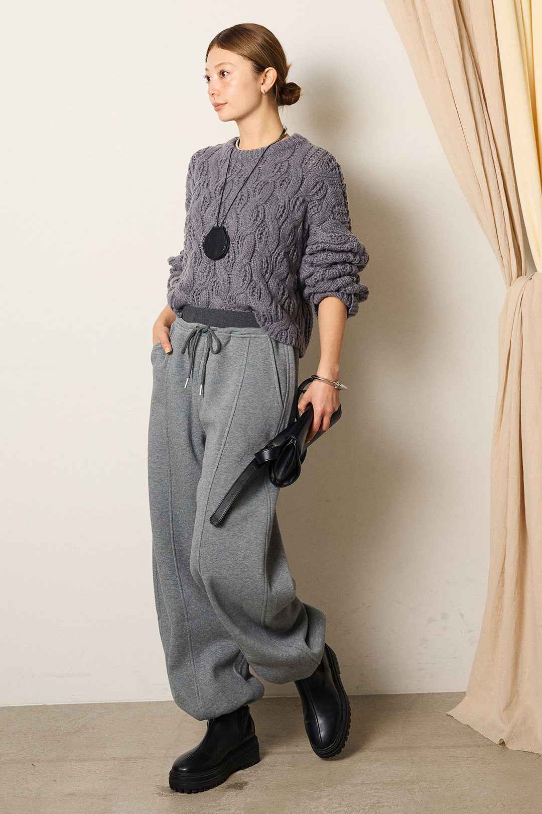 [SET]ケーブルリラックスショートニット+スウェットワイドカーブパンツ(2set)