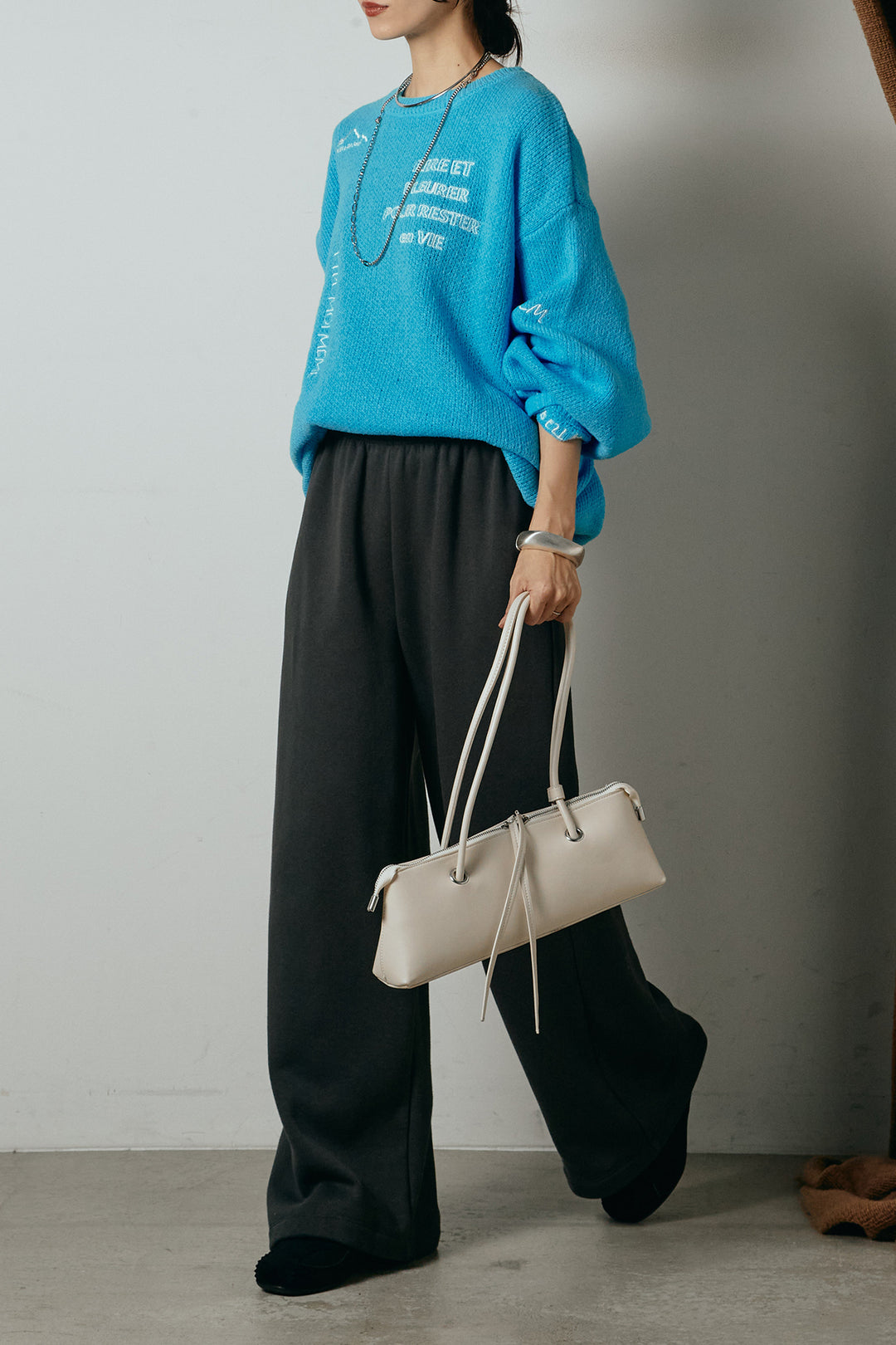 [SET]刺繍ロゴランダムデザインニットトップス+裏起毛スウェットワイドパンツ(2set)