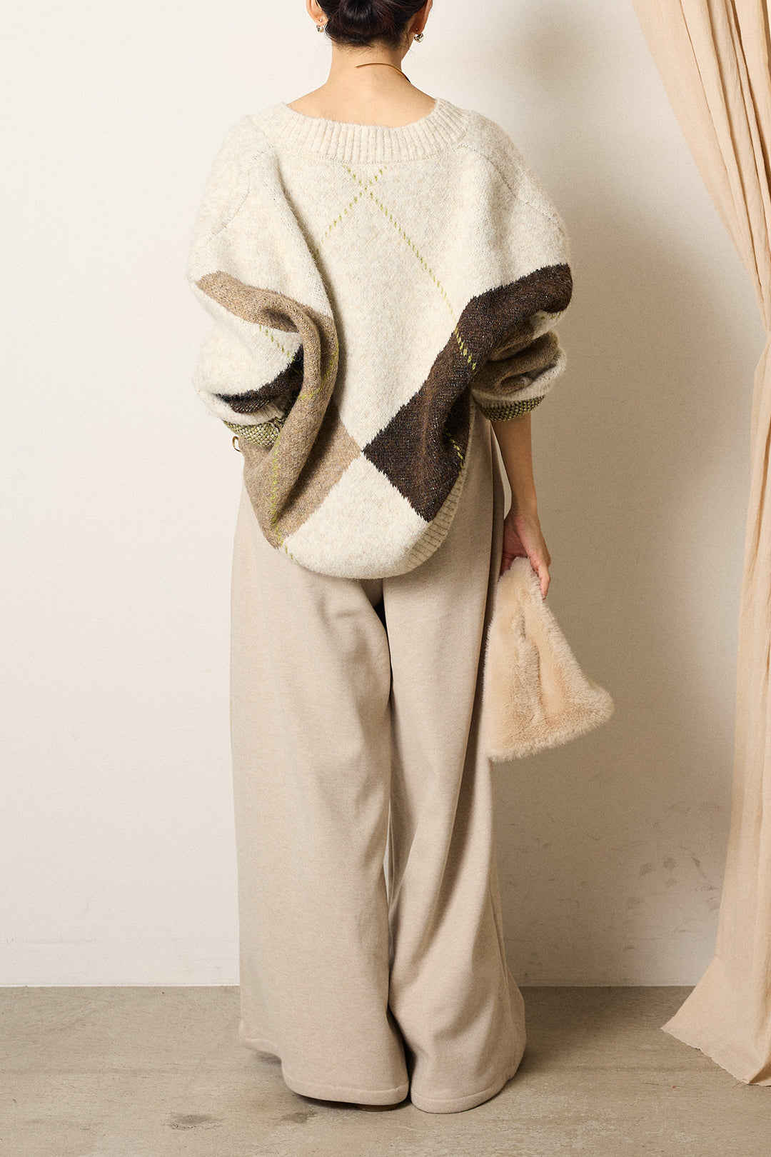 [SET]ルーズアーガイルVネックニット+サイドベルトパンツ(2set)