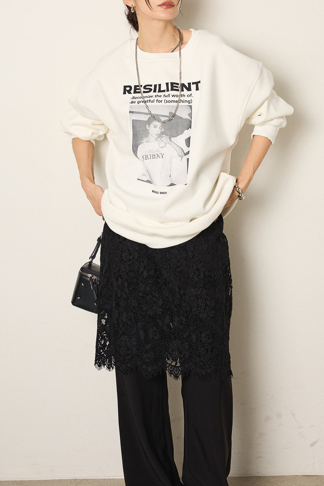 [SET]モノトーンプリントスウェット+レース刺繍レイヤードフレアパンツ(2set)