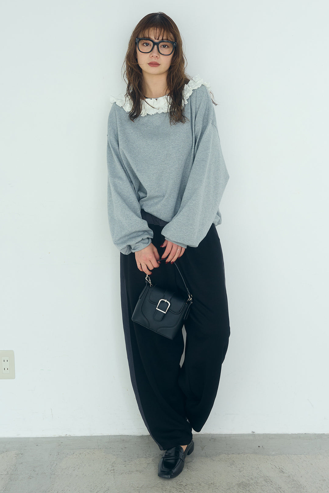 [SET]ネックギャザーフリルスウェット+異素材切り替えスウェットパンツ(2set)