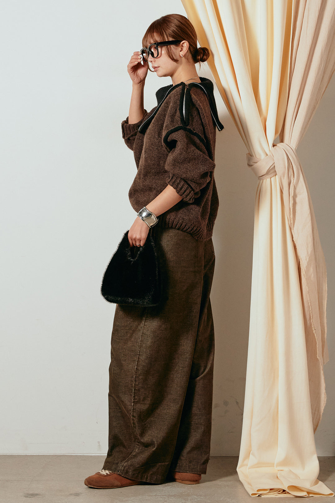 [SET]ハイネックジップデザインニットトップス+フロントタック入りコーデュロイパンツ(2set)