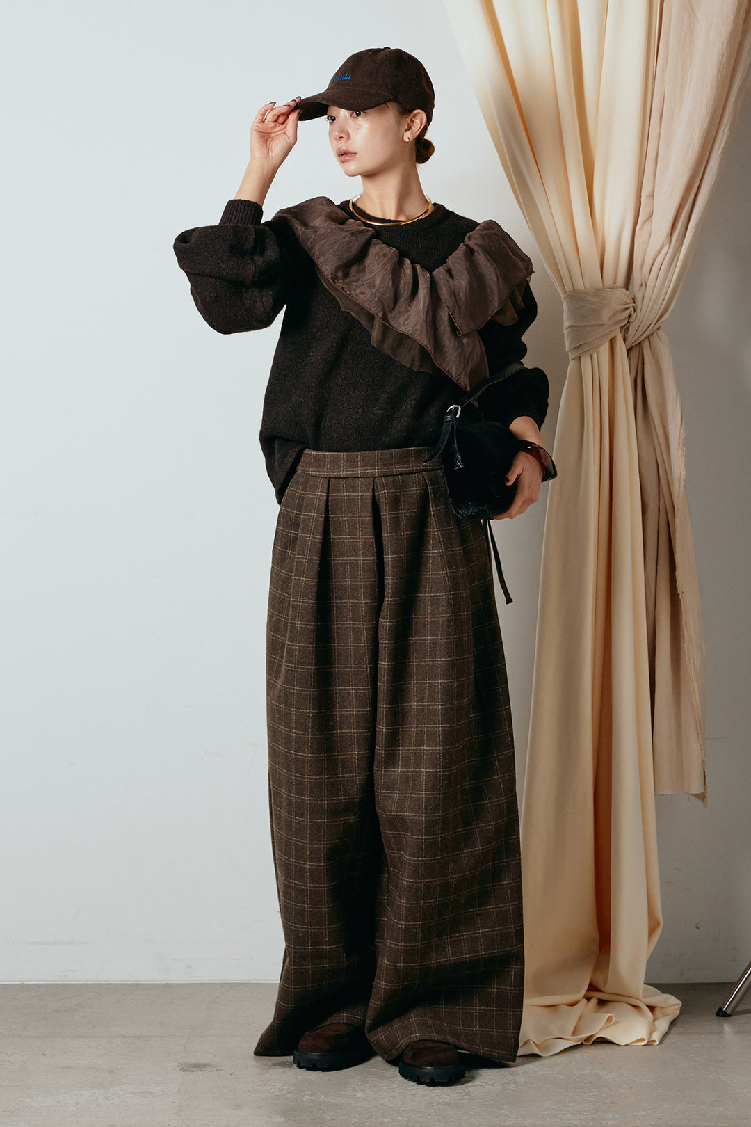 [SET]アシンメトリーフリルニットトップス+ウールライクチェックタックパンツ(2set)