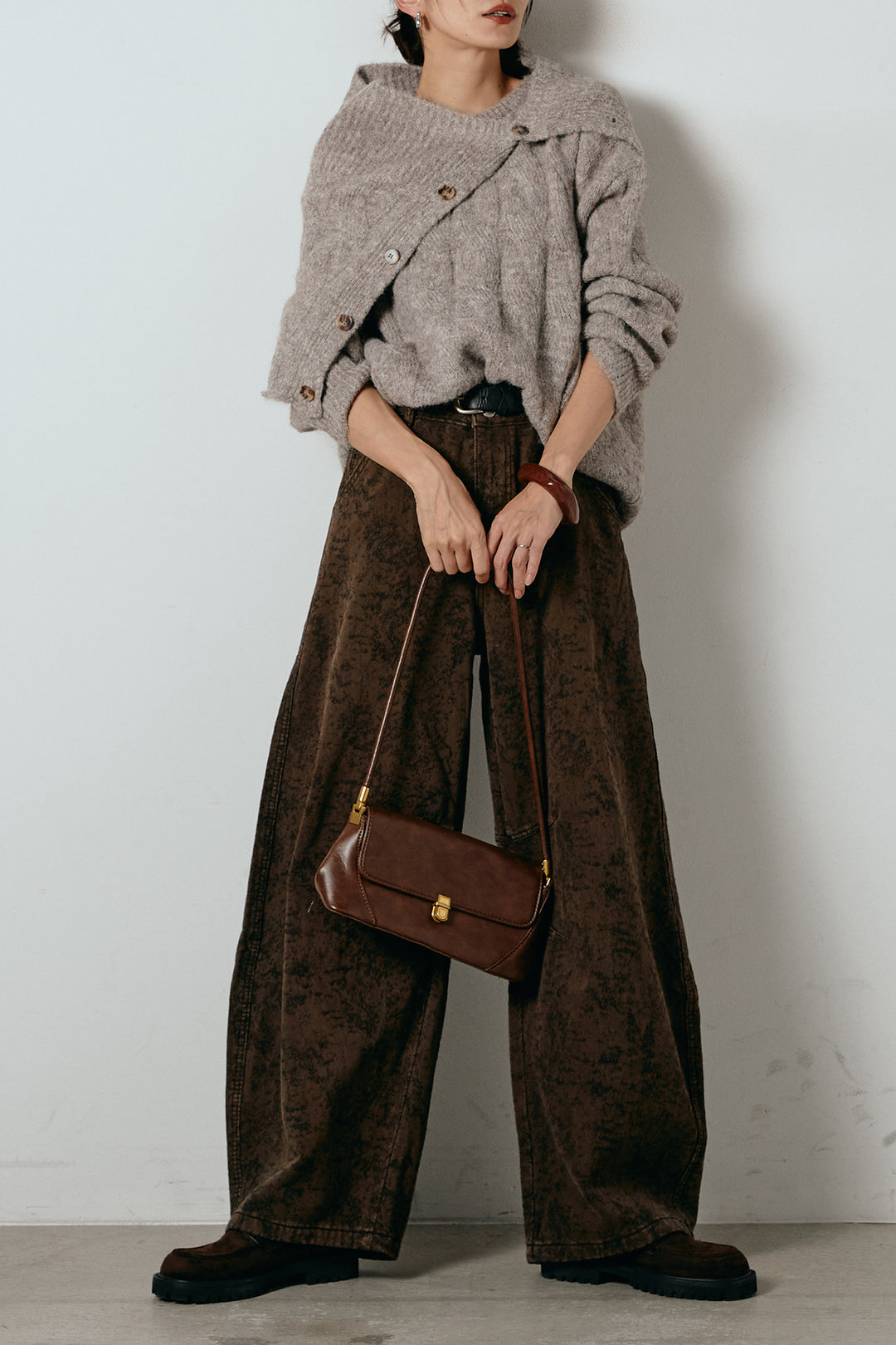 [SET]ケープデザインケーブルニットトップス+ベルト付きニュアンス柄カーブワイドパンツ(2set)