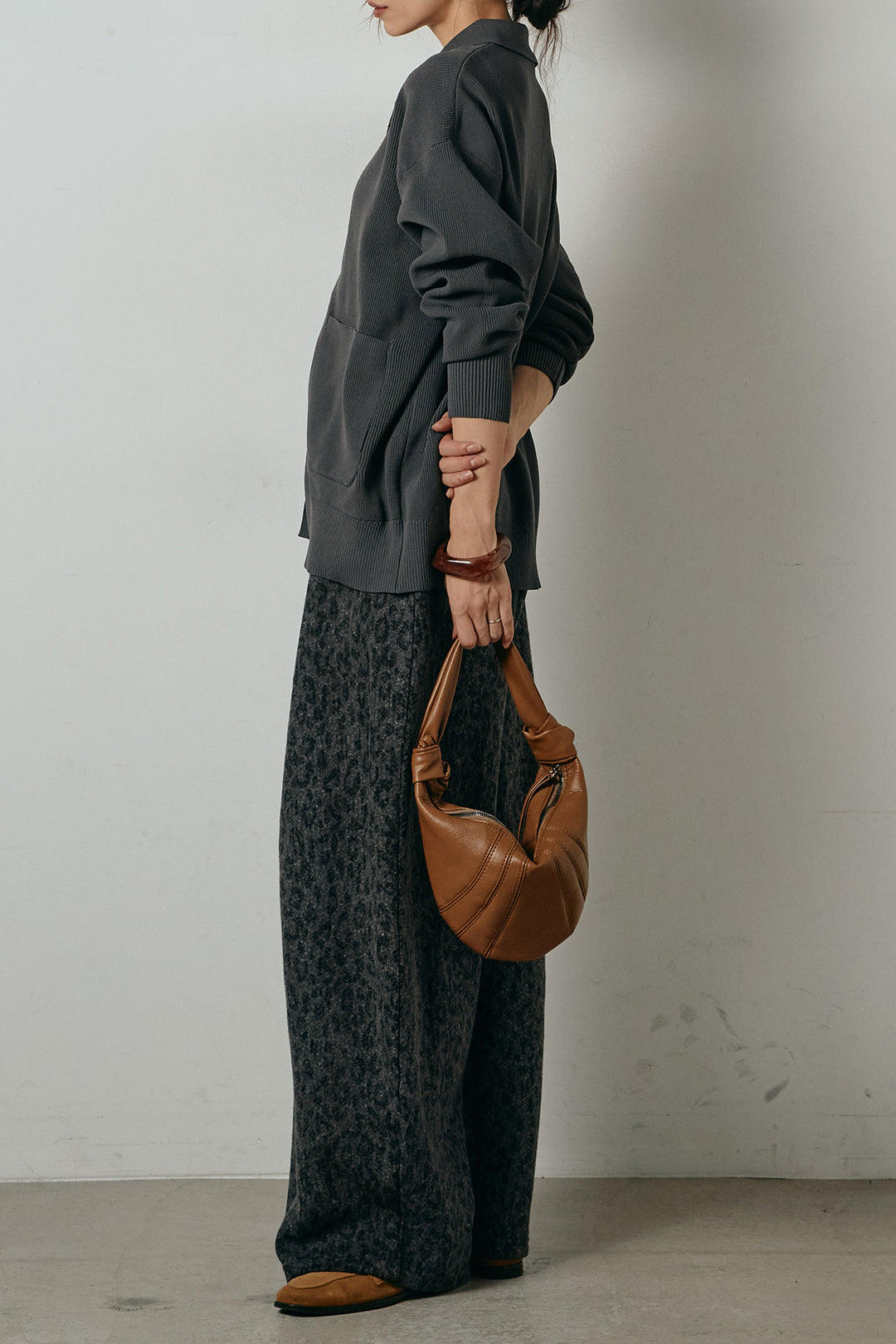 [SET]メタル釦衿付きニットカーディガン+リラックスレオパード柄ワイドパンツ(2set)