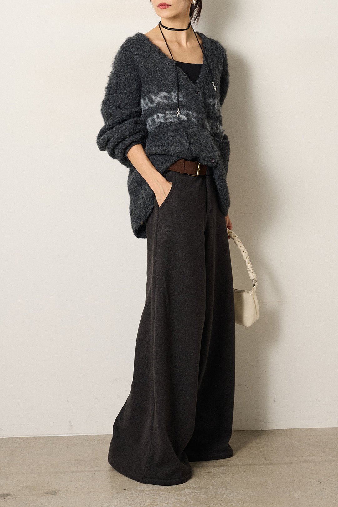 [SET]ウール混透かしロゴニットカーディガン+サイドベルトパンツ(2set)