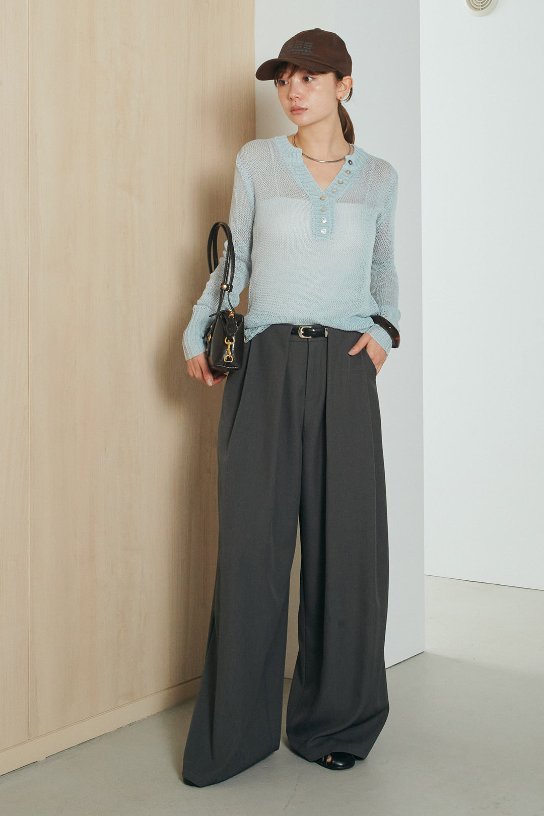 [SET]ヘンリーネックダメージニットプルオーバー+ビックベルトループタックベルト付きワイドパンツ(2set)