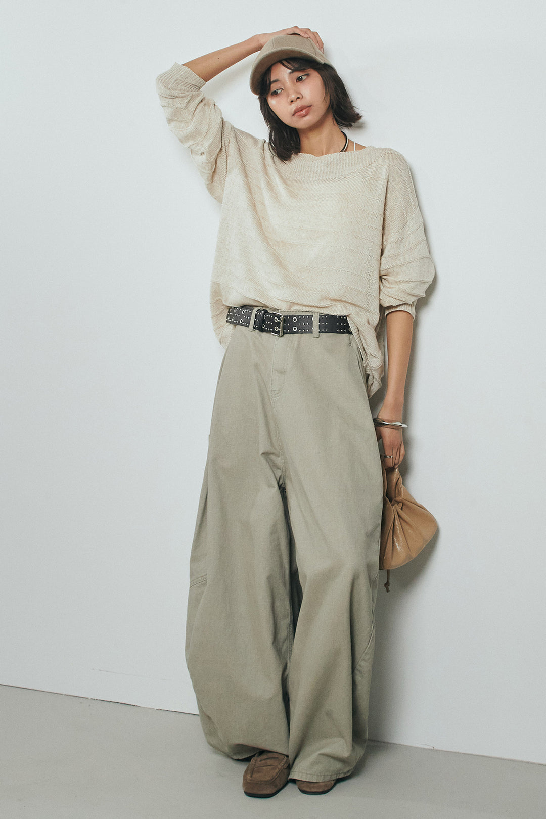 [SET]麻混リラックスニットトップス+ベルト付きカラーデニムパンツ(2set)