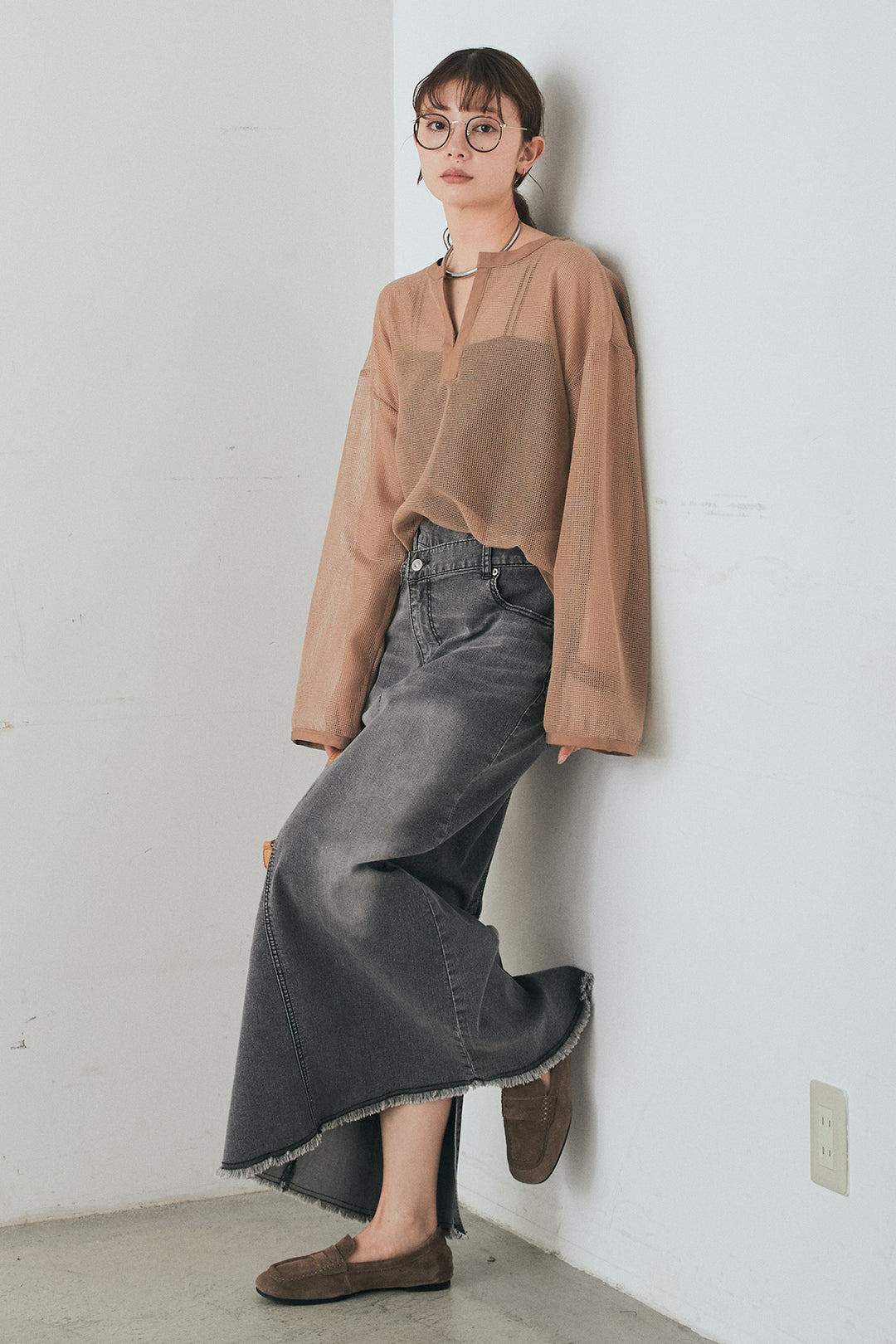 [SET]メッシュカットソースキッパープルオーバー+ウエストクロスデニムタイトスカート(2set)