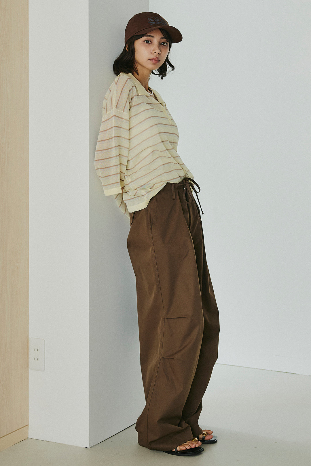 [SET]ボーダーニットポロシャツ+ニーサイドタックウエストドロスパンツ(2set)