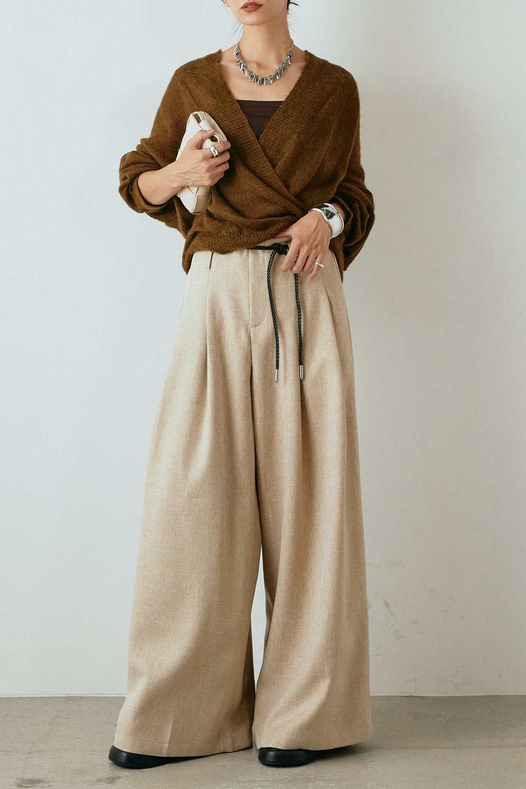 [SET]カシュクールデザインニット+細ベルト付きワイドパンツ(2set)