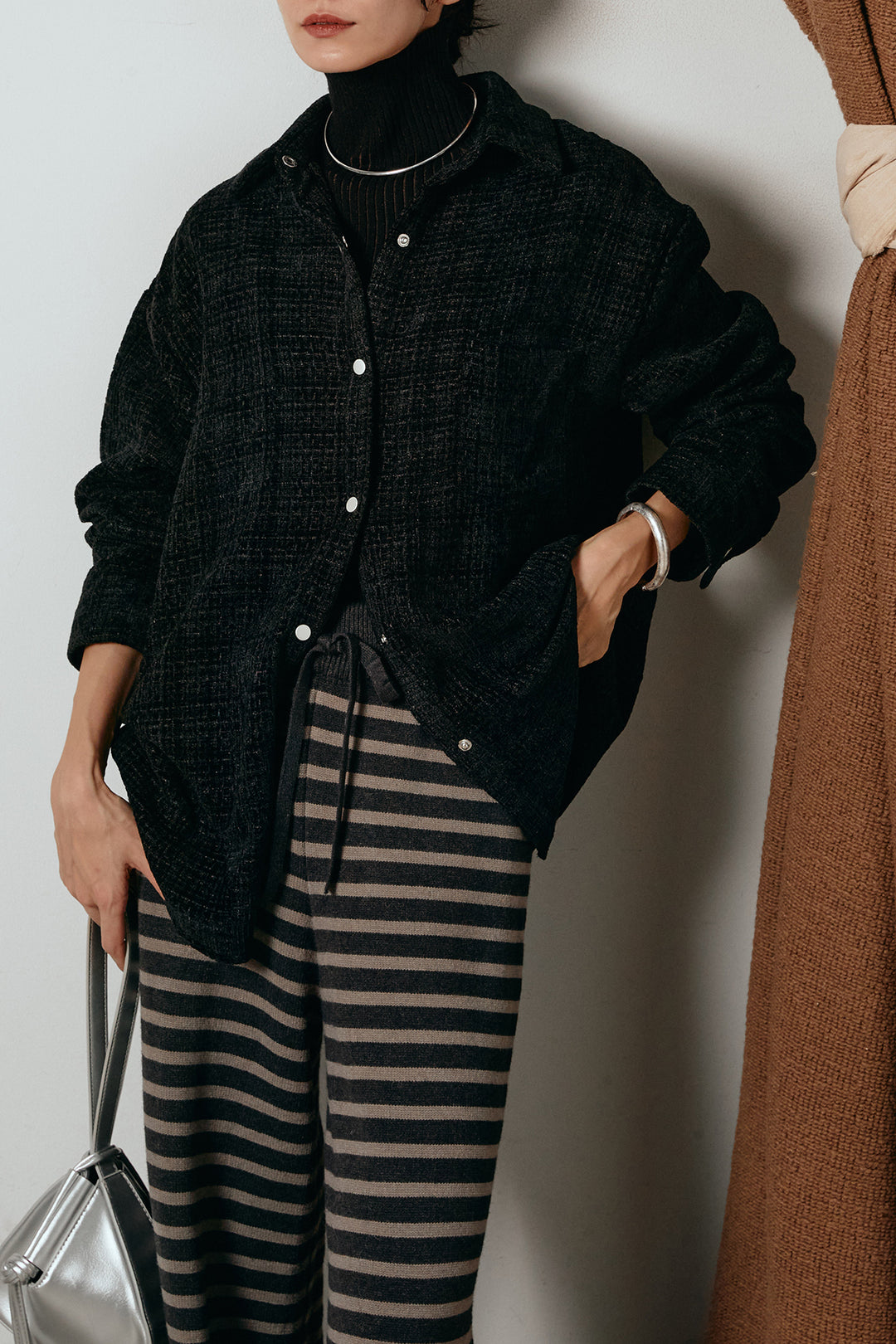[SET]ルーズクラッシュツイルシャツ+ボーダーリラックスニットパンツ(2set)