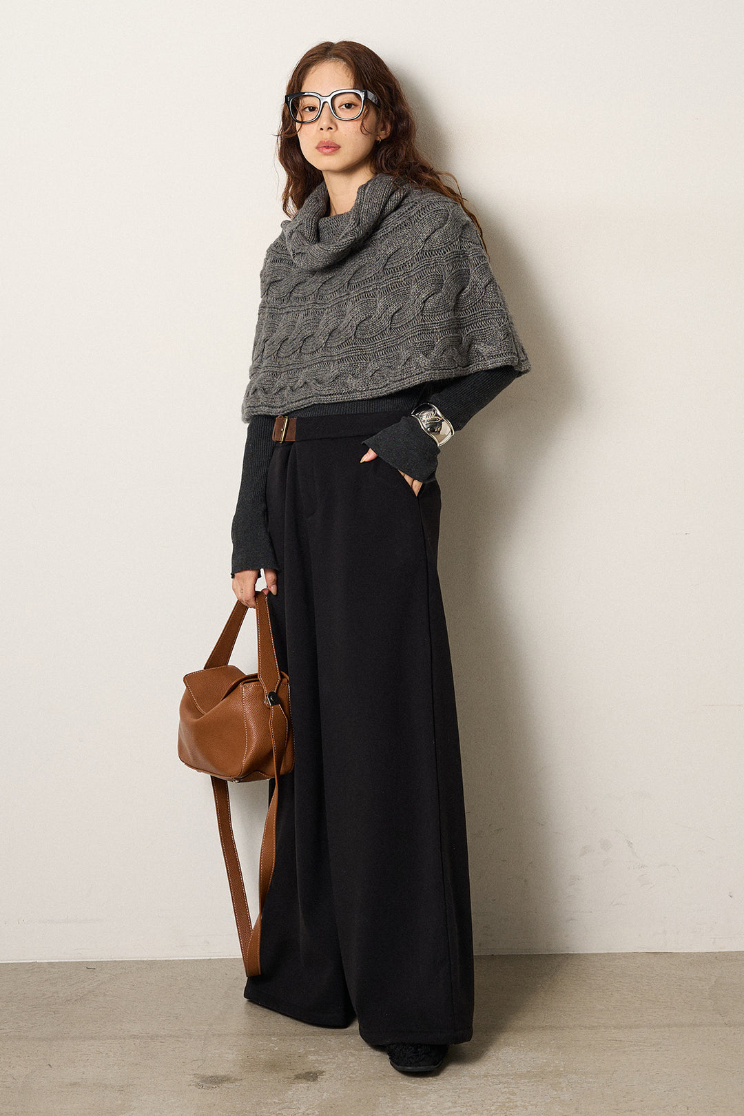 [SET]ケーブル編みケープレイヤードニット+サイドベルトパンツ(2set)