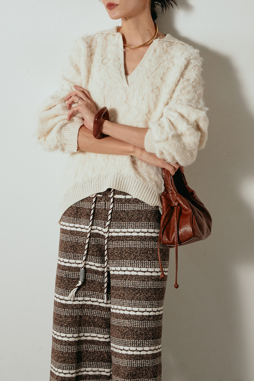 [SET]襟付きシャギーニットポロトップス+マルチライン柄リラックスニットパンツ(2set)