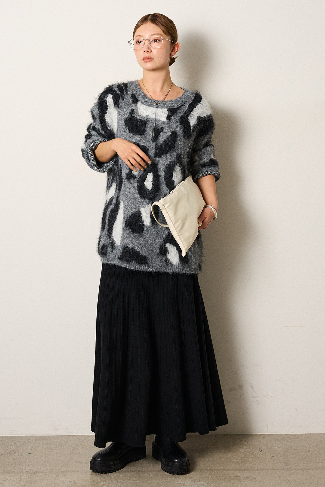 [SET]ルーズアニマルモヘアニットトップス+編み地切り替えフレアニットスカート(2set)