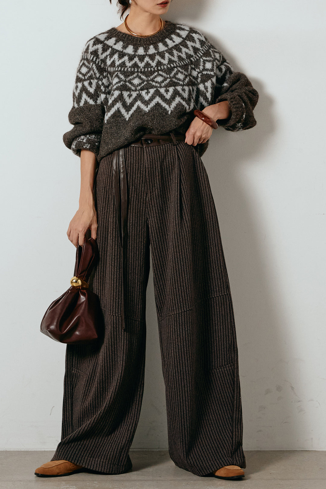 [SET]ノルディック柄Uネックプルオーバー+レザーライク配色ストライプパンツ(2set)