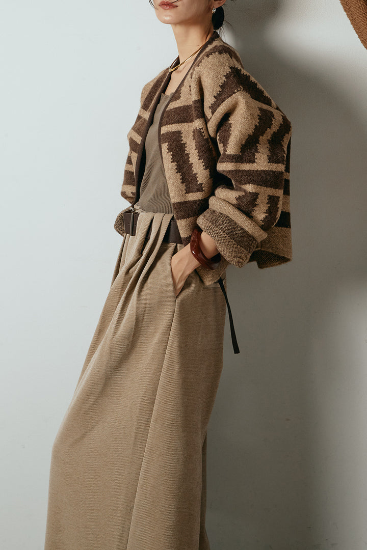 [SET]ノーカラー幾何学模様アウター+ベルトループコーデュロイワイドパンツ(2set)