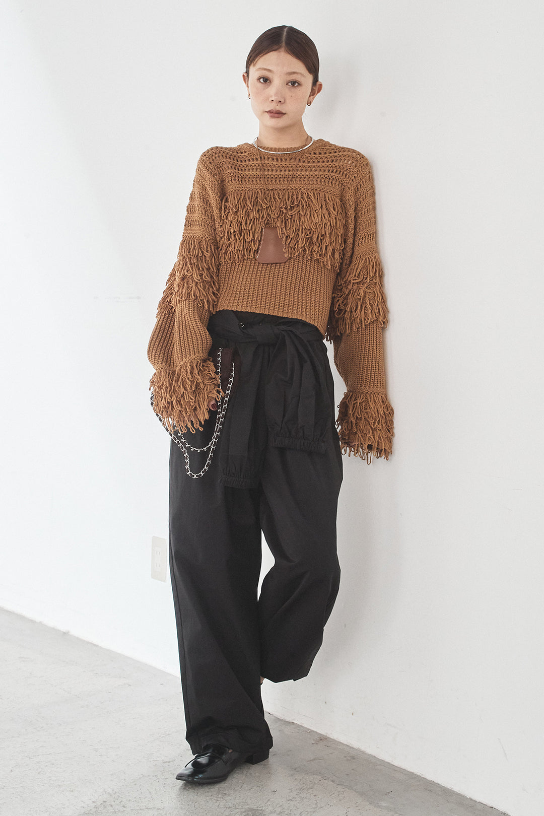 [SET]メッシュフリンジ切り替えプルオーバー+合繊ツイルスタンドウエスト巻きジョガーパンツ(2set)