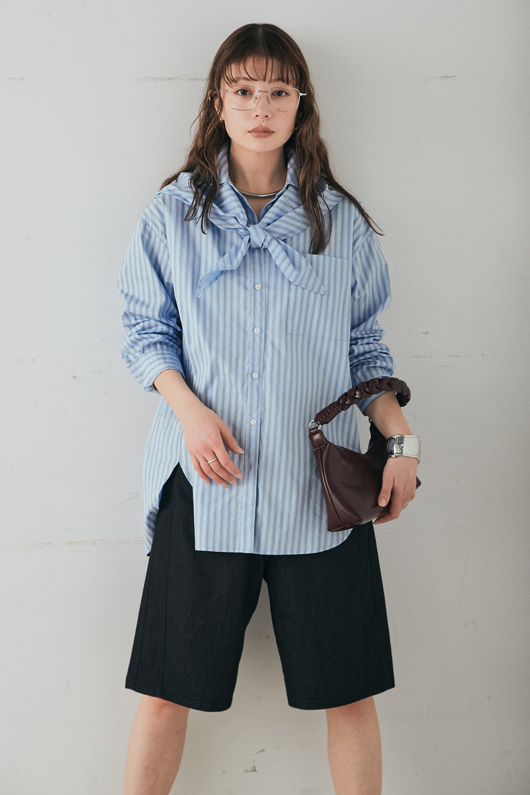 [SET]ランダムストライプスカーフ付きシャツ+デニムハーフパンツ(2set)