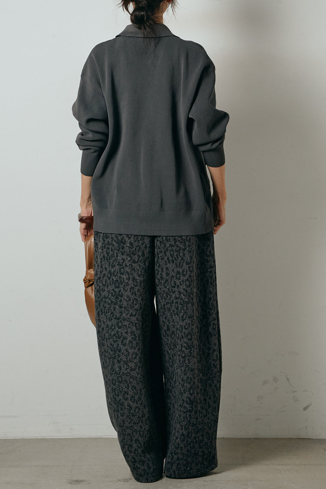 [SET]メタル釦衿付きニットカーディガン+リラックスレオパード柄ワイドパンツ(2set)