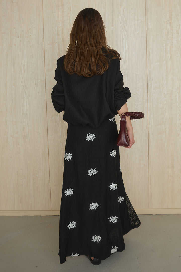 [SET]麻混襟付きトップス+レースコンビフラワー刺繍柄スカート(2set)