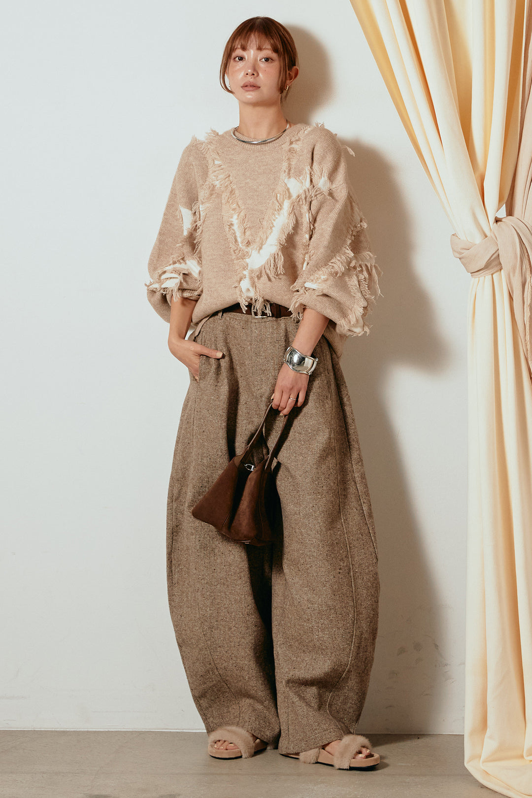 [SET]シャギージャガードニットトップス+ベルト付きネップツイードカーブパンツ(2set)