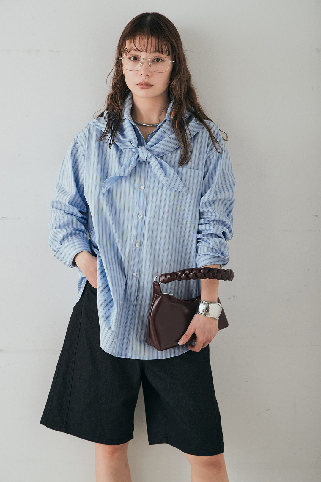 [SET]ランダムストライプスカーフ付きシャツ+デニムハーフパンツ(2set)