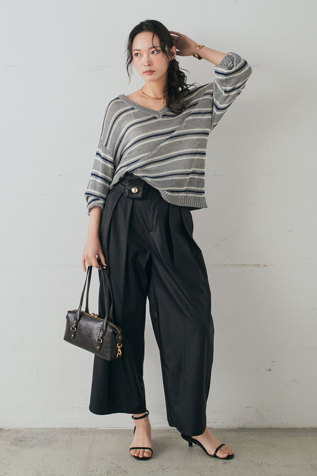 [SET]綿タッチVネックボーダートップス+ウォッシャブルエコレザータックパンツ(2set)