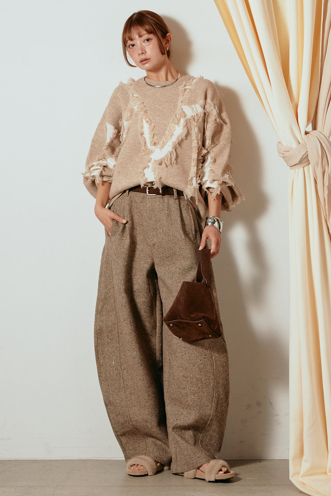 [SET]シャギージャガードニットトップス+ベルト付きネップツイードカーブパンツ(2set)