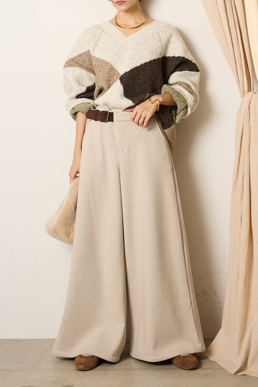 [SET]ルーズアーガイルVネックニット+サイドベルトパンツ(2set)