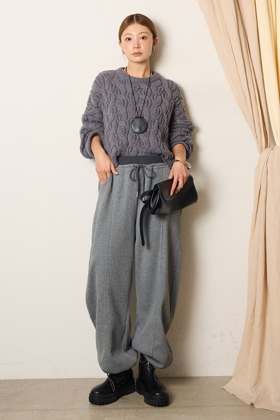 [SET]ケーブルリラックスショートニット+スウェットワイドカーブパンツ(2set)
