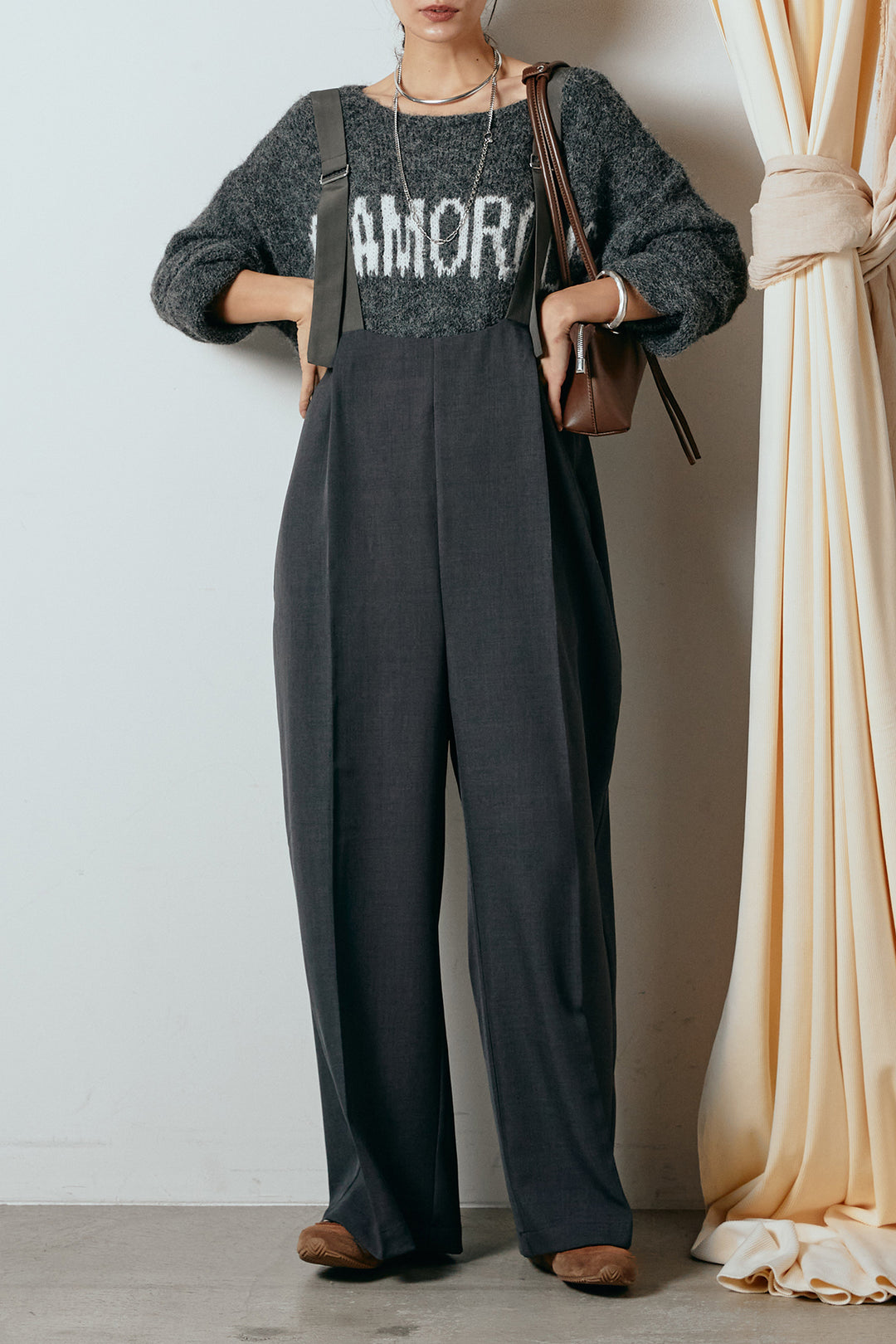 [SET]フロントロゴデザインニットトップス+ワイドツイルサロペット(2set)