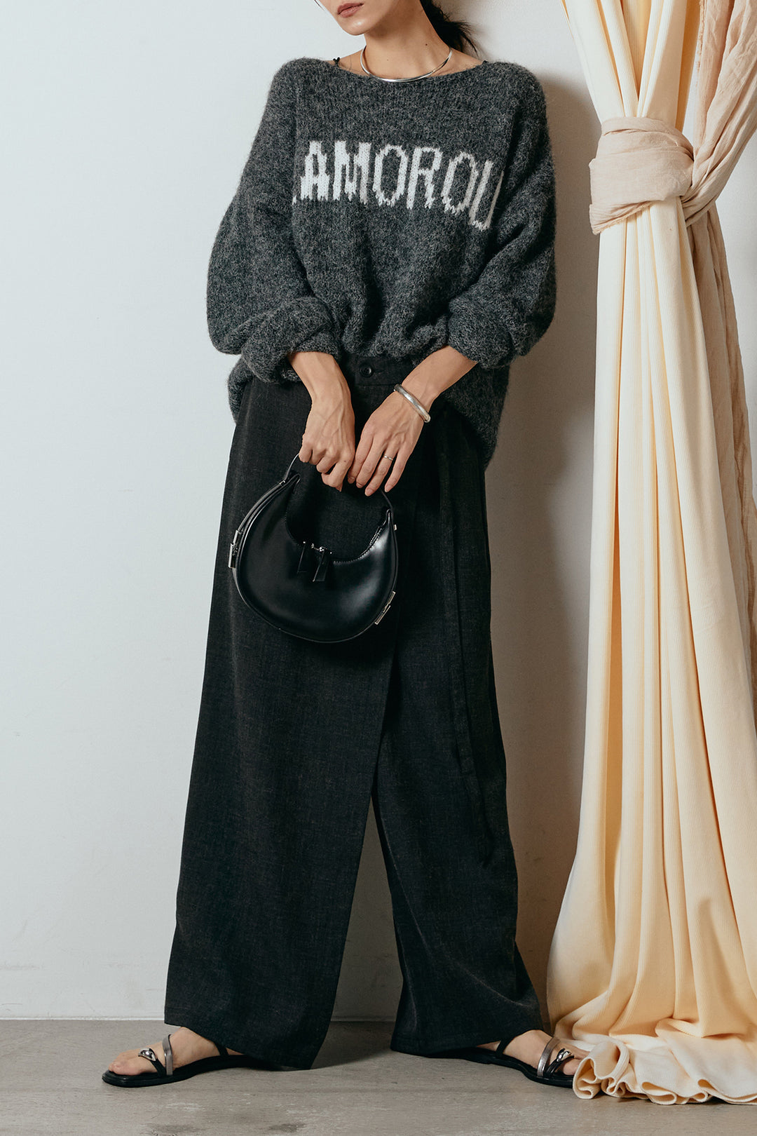 [SET]フロントロゴデザインニットトップス+ラップ巻きワイドスラックス(2set)