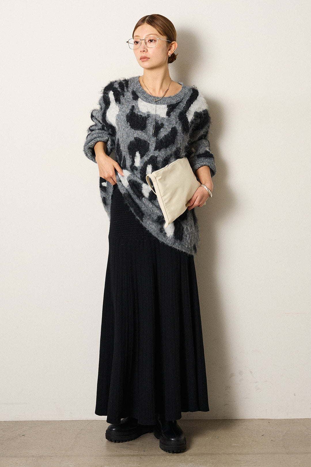 [SET]ルーズアニマルモヘアニットトップス+編み地切り替えフレアニットスカート(2set)