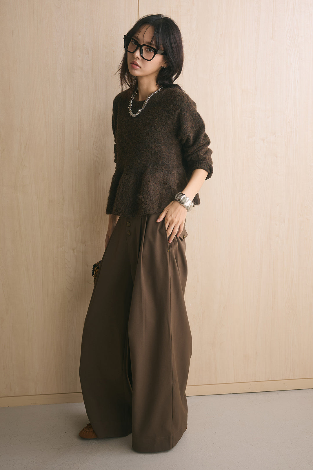 [SET]モヘアぺプラムクルーネックプルオーバー+ファイブボタンツータックワイドパンツ(2set)