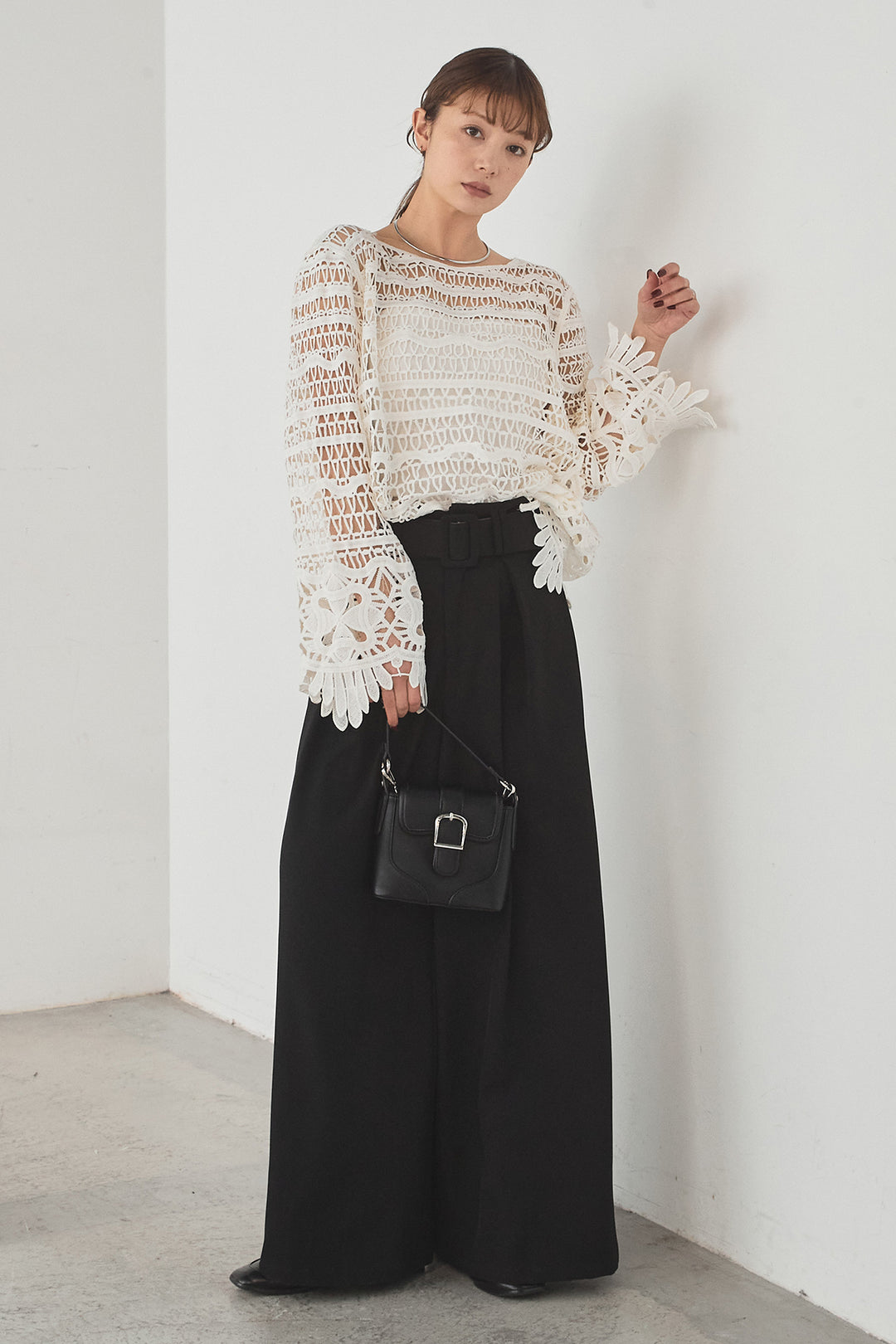 [SET]裾デザインメッシュプルオーバー+ベルト付きツータックワイドパンツ(2set)